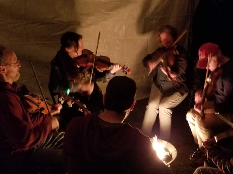 20230421_010511_800x600