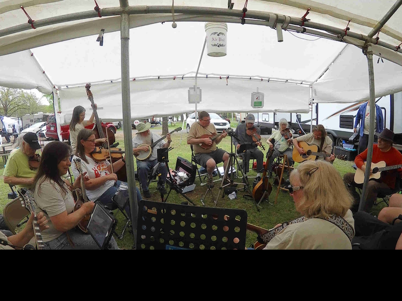 Big tent jam 800x600