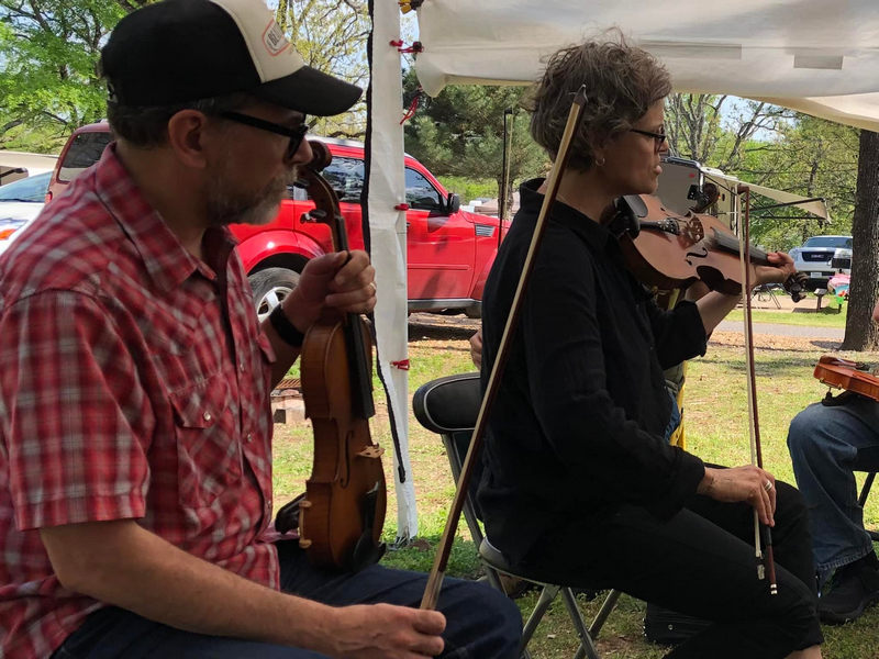 Howard and Tricia Fiddle Workshop