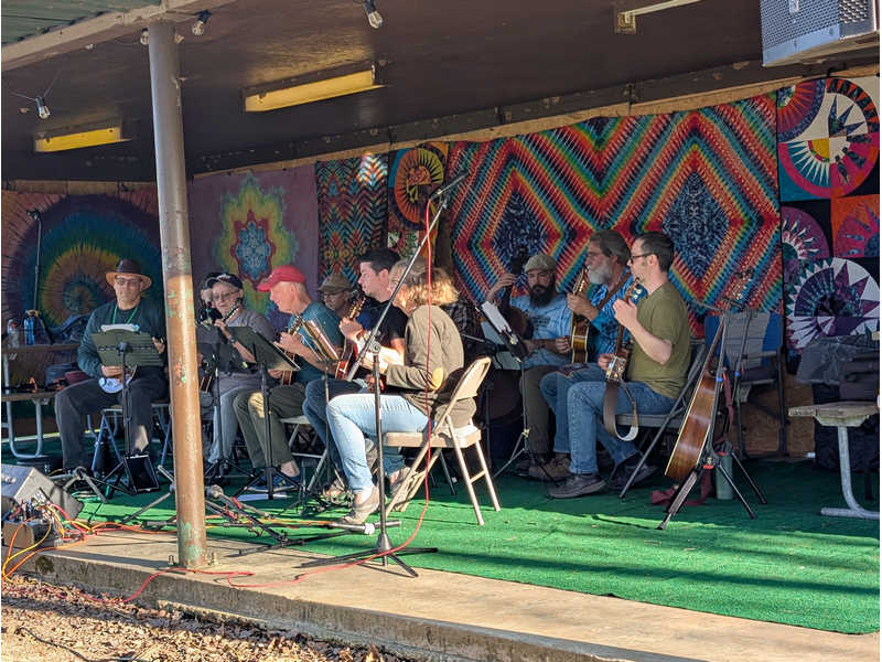 PXL_20250411_232628917_800x600